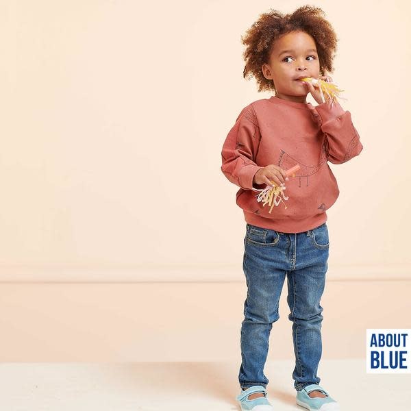 About Blue papieren naaipatroon over en over sweater kinderen